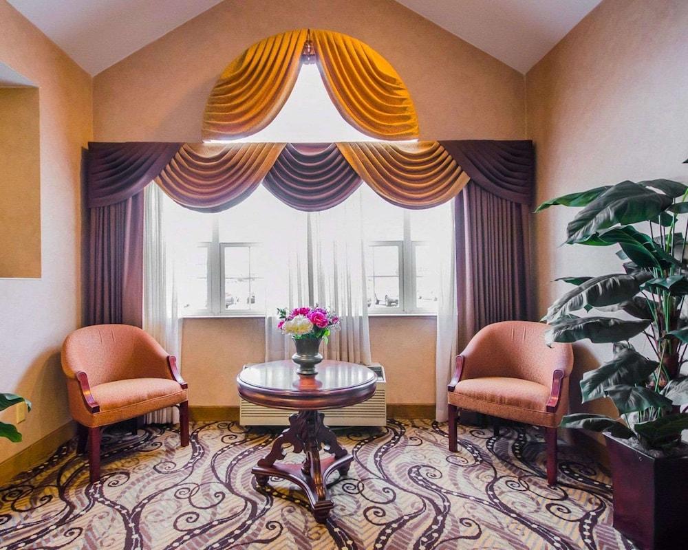 Econo Lodge Inn & Suites Evansville Stevenson Εξωτερικό φωτογραφία