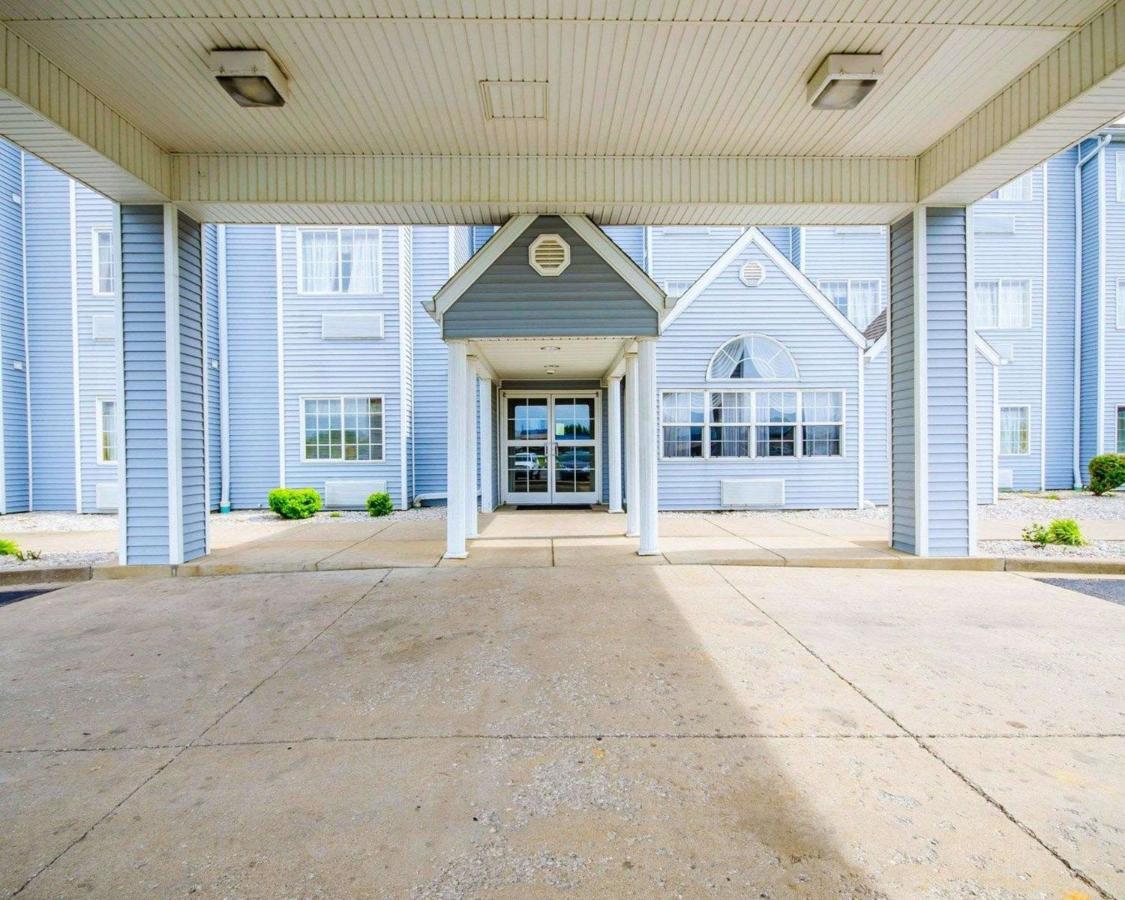 Econo Lodge Inn & Suites Evansville Stevenson Εξωτερικό φωτογραφία
